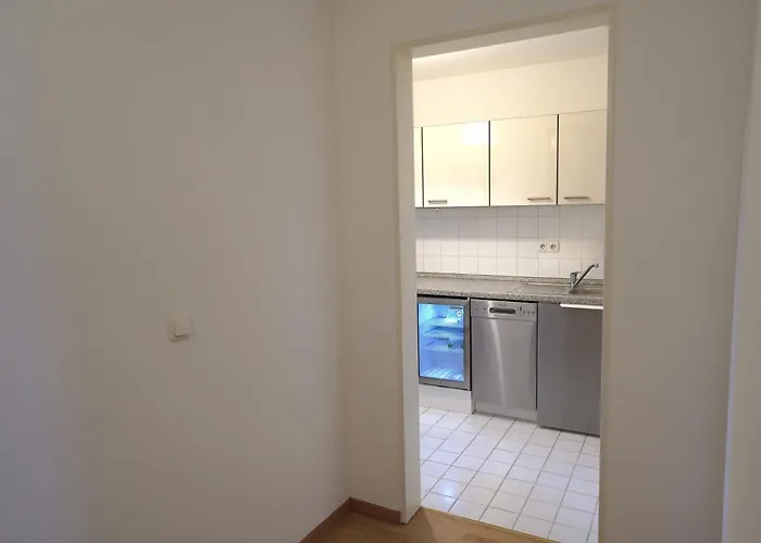 Fly Berlin 쇼네펠드